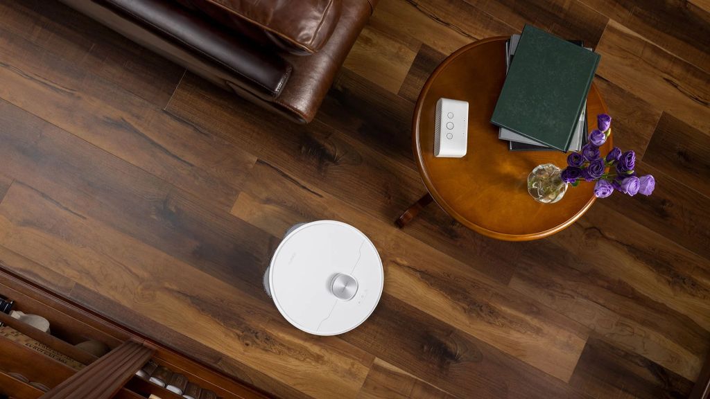Do Robot Vacuum Size and Shape Matter? How to Pick the Right Model
