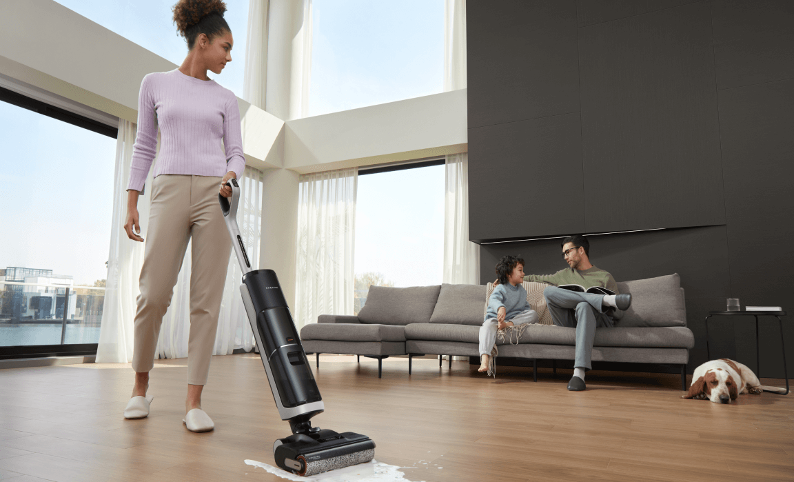 Upright vs. Canister Vacuum: Which One Is Right for You?
