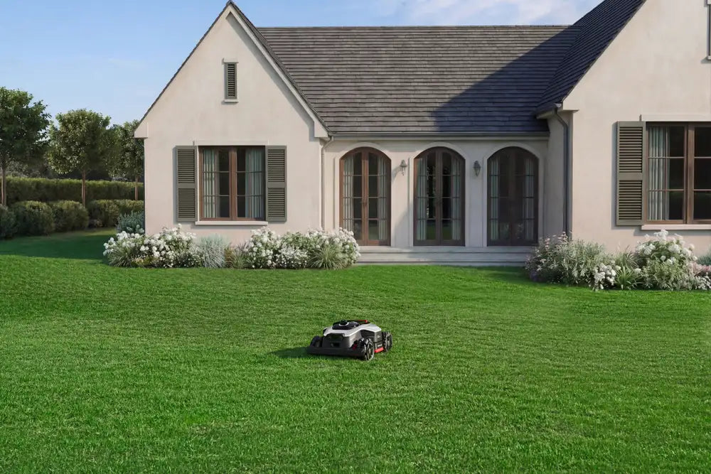 Dreame robot grass cutter with 3D LiDAR and binocular AI vision navigation.