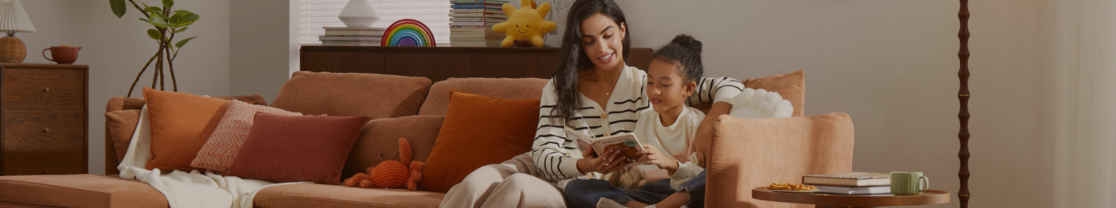 
    Thorough Clean, Fully Automated
    A robot vacuum and mop scrubs away ground-in grime for a spotless shine.
