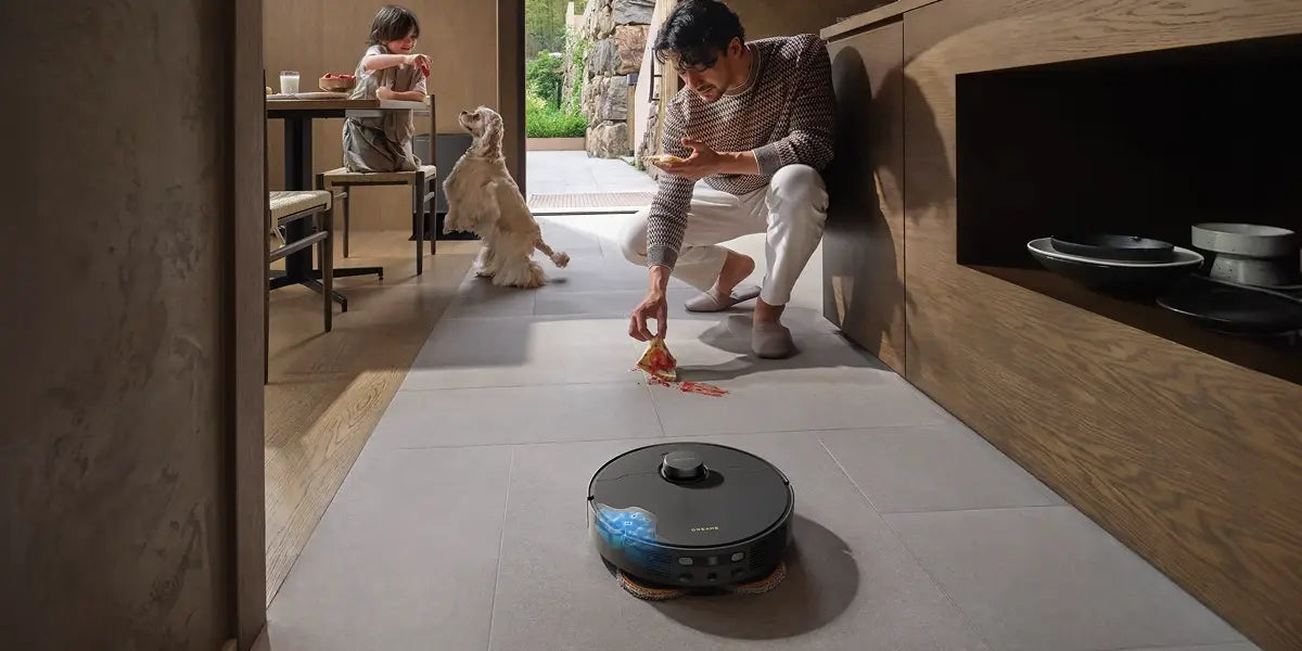 Kitchen：104°F (40°C) water* combines our abrasive nylon pads to effortlessly scrub away tough grease yet protect your floors.